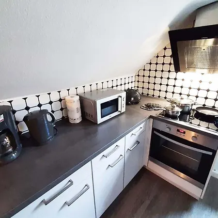 Work & In * Honningen (Rhineland-Palatinate)