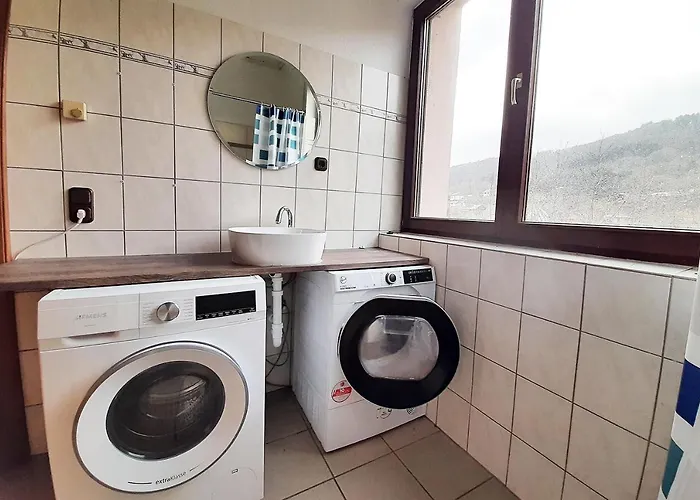 Work & In * Honningen (Rhineland-Palatinate)