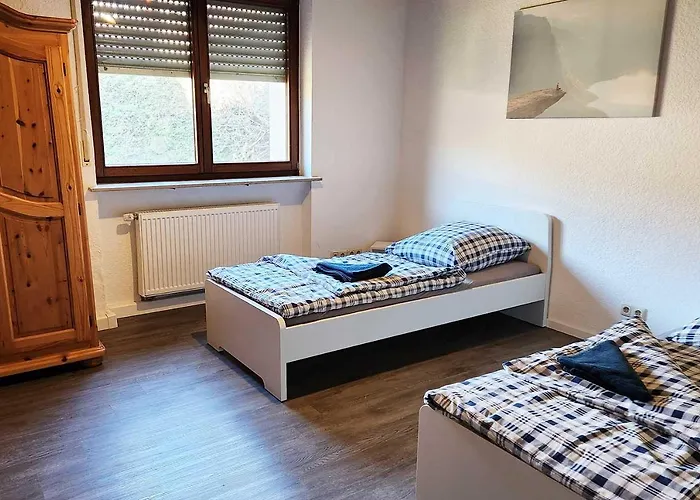 דירה Work & In *